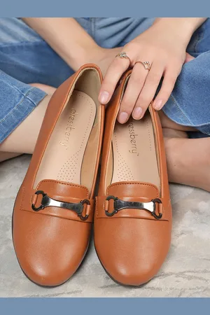 DressBerry Tan Brown Embellished Ballerinas