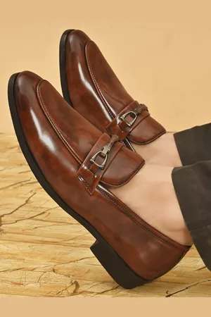 San Frissco Men Buckles Detail Lightweight Formal Loafers