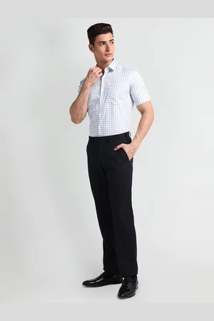 Arrow Spread Collar Short Sleeves Opaque Checked Formal Shirt