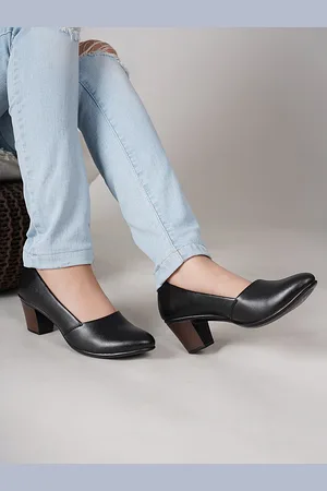 DressBerry PU Block Mules