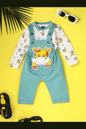 V-Mart Infants Graphic Printed Pure Cotton Dungarees With T-Shirt