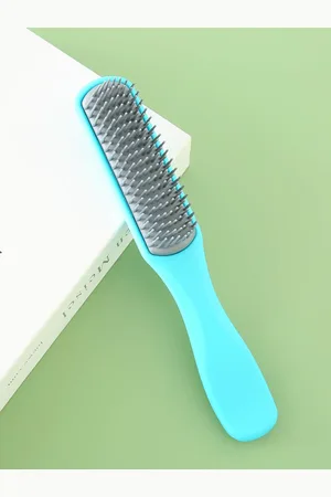 Yellow Chimes Flat Curl Defining Hair Brush with Strong & Flexible Bristles - Blue