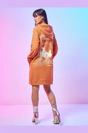 Bewakoof Printed Round Neck Long Sleeves Sheath Cotton Hoodie Dress