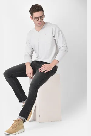 Crimsoune Club Men Grey Melange V-Neck Slim Fit T-shirt
