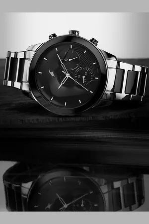 Fastrack Men Stainless Steel Bracelet Style Straps Analogue Watch 3304KD01
