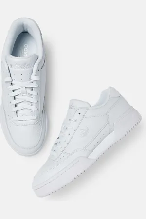 adidas Women Round-Toe Leather Court Super Sneakers