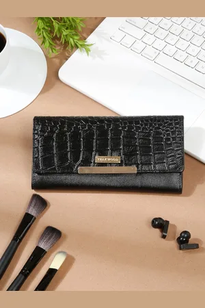 Teakwood Leathers Textured Leather Two Fold Wallet