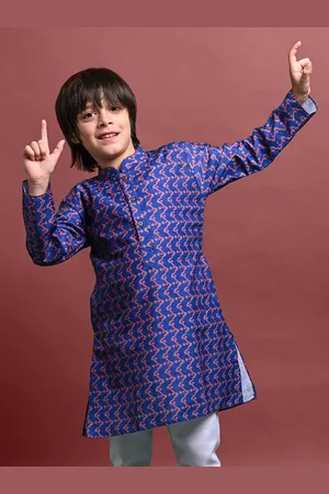 VESHAM Boys Quirky Printed Mandarin Collar Straight Kurta
