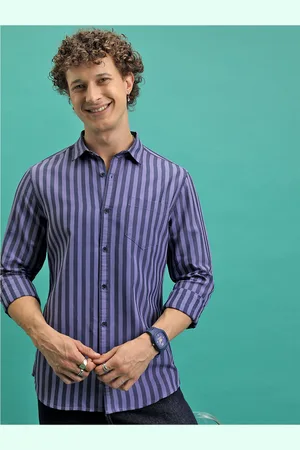 Highlander Men Reg Collar Full Sleeve Striped Shirt