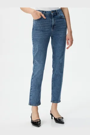 Koton Women Mid Rise Clean Look Light Fade Cropped Stretchable Jeans