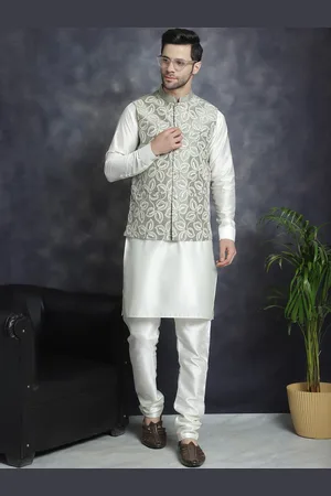 Jompers Mandarin Collar Embroidred Nehru Jacket With Kurta Pyjama