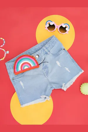Pantaloons Girls Mid-Rise Pure Cotton Denim Shorts With Pouch