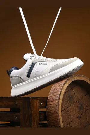 SPYKAR Men Colourblocked Comfort Insole Sneakers