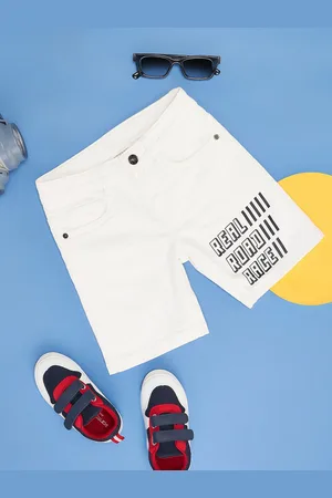 Pantaloons Boys Typography Printed Shorts
