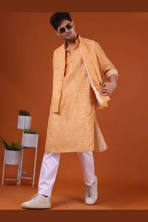 SHIWAM ETHNIX Ethnic Motifs Printed Mandarin Collar Straight Kurta With Pyjamas & Jacket