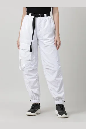 Bene Kleed Women Parachute Fit High-Rise Cargos Trousers