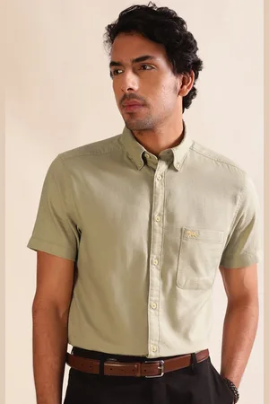 Andamen Premium Men Solid Dobby Patch Pocket Opaque Casual Shirt