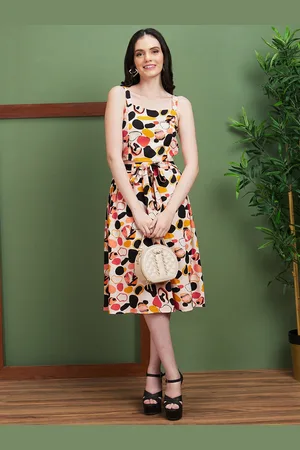 Globus Printed Co-Ord Set With Strappy Top & Pleated Skirt