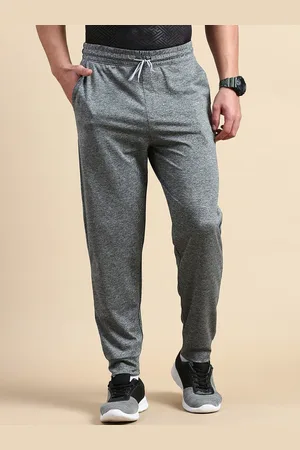 Classic Polo Men Slim-Fit Mid Rise Sports Jogger