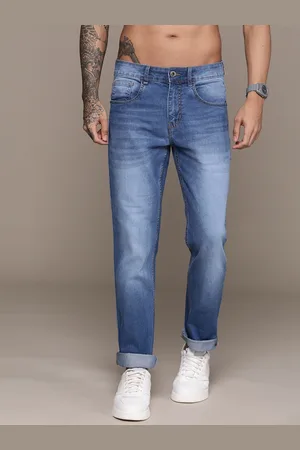 Roadster The Lifestyle Co. Men Slim Fit Light Fade Stretchable Jeans