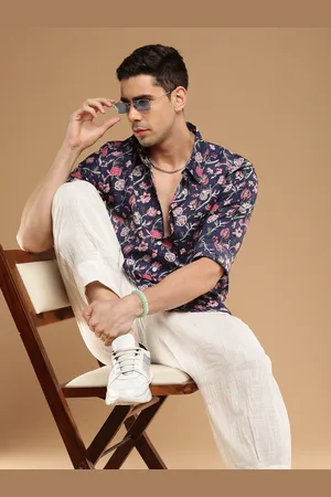 Sangria Floral Printed Spread Collar Coton Casual Shirts