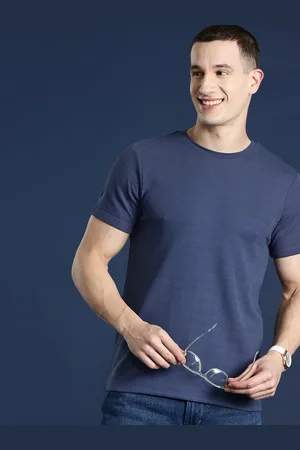 Mast & Harbour Men Self Design T-shirt