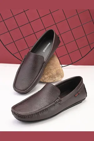 Provogue Men Textured Square Toe Formal Loafers