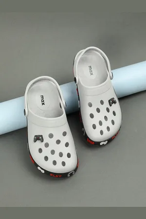 Max Collection Boys Self Design Clogs