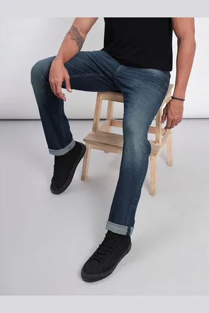 Lee Men Rodeo Straight Fit High Rise Clean Look Stretchable Jeans