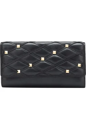Da Milano Women Embellished Leather Three Fold Wallet