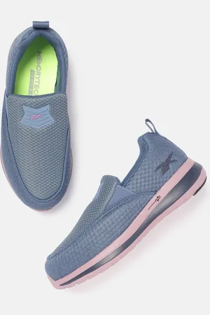 Reebok Women Woven Design Ree-Form Blaze Slip Walking Shoes