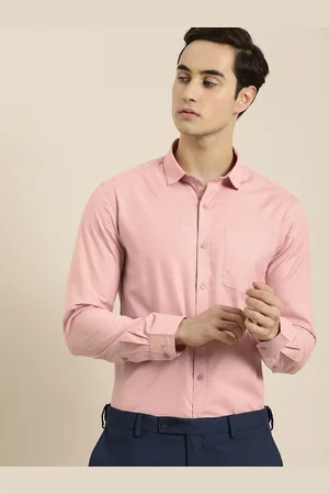 Invictus Men Red Slim Fit Opaque Formal Shirt