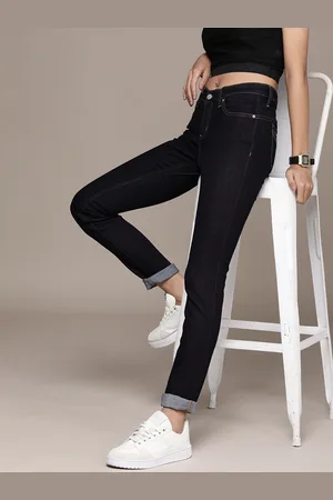 Calvin Klein Women Blue Body Slim Fit Stretchable Jeans