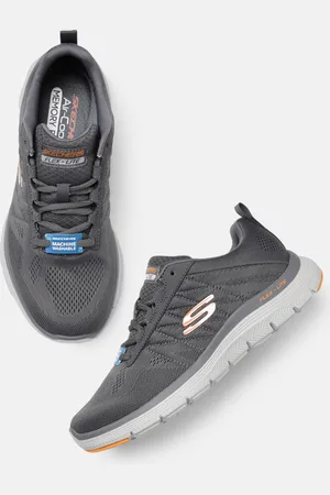 Skechers Men Solid Flex Advantage 4.0 Valkin Lightweight Sneakers
