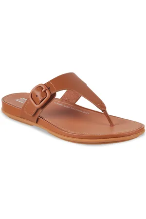 FitFlop Women Open Toe Leather T-Strap Flats with Buckle Detail