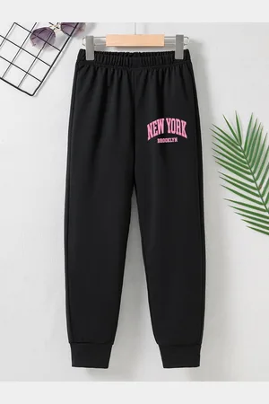 Stylecast Girls Black Typography Printed Mid Rise Joggers