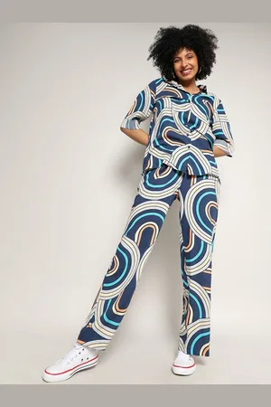 Campus Abstract Printed Contrast Lined Shirt With Trousers