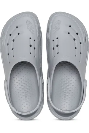 Crocs Unisex Round Toe Croslite Clogs
