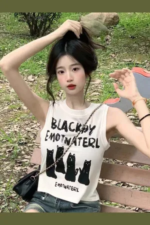 Stylecast White Teen Girls Typography Print Tank Top