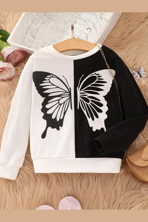 Stylecast Girls White & Black Graphic Printed Sweatshirt