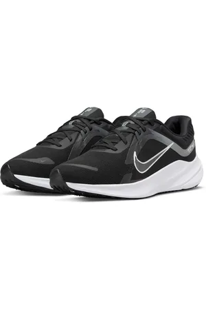 Nike Men Black QUEST 5 Road Running Shoes