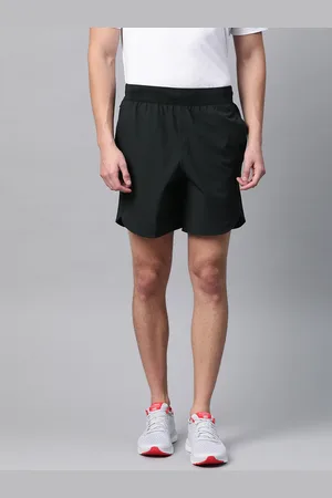 Under Armour Men Black Stretch-Woven Solid Sports Shorts