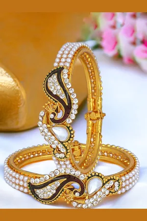 The Pari Set Of 2 Gold-Plated Stone-Studded & Beaded Bangles