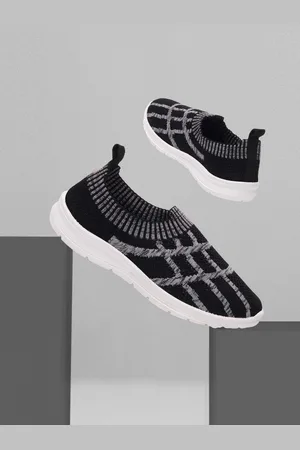 YK Girls Striped Lightweight Slip-On Sneakers