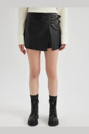 DeFacto Women Mini SKorts
