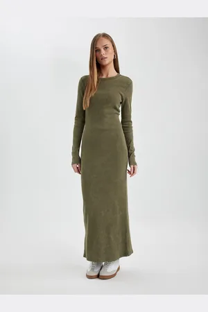 DeFacto Ribbed Round Neck Maxi Dress