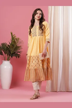 Globus Ethnic Motifs Embroidered Tiered Anarkali Pure Cotton Kurta