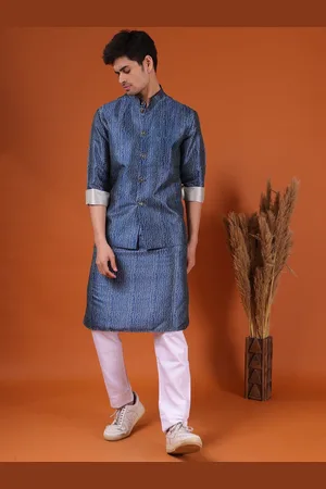 SHIWAM ETHNIX Geometric Printed Regular Kurta With Pyjama & Jacket