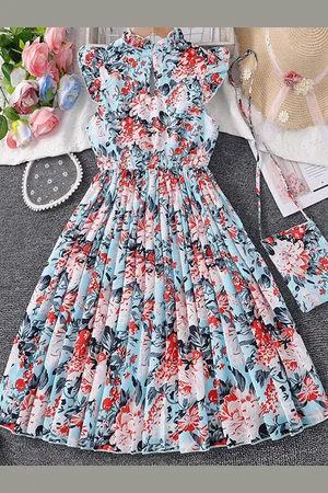 Stylecast Girls Floral Printed Cap Sleeves Accordion Pleats Fit and Flare Maxi Dress