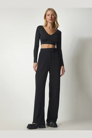 Happiness istanbul Women Mid-Rise Pleated Regular Trousers